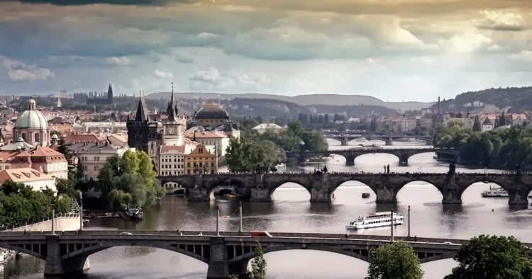 Descubre los encantos de la ciudad de Praga