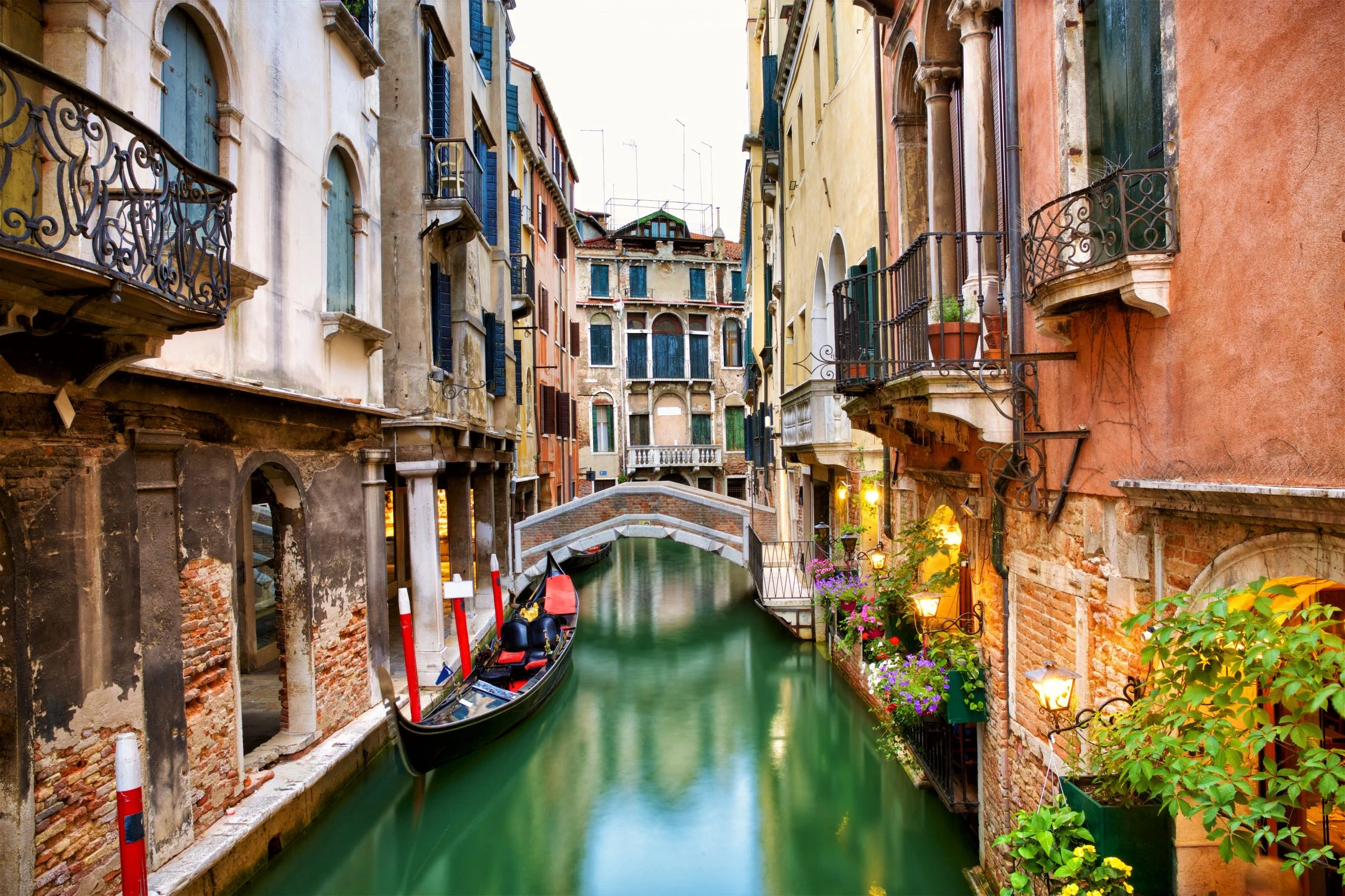 Descubre la magia de Venecia: la ciudad de los canales y los sueños