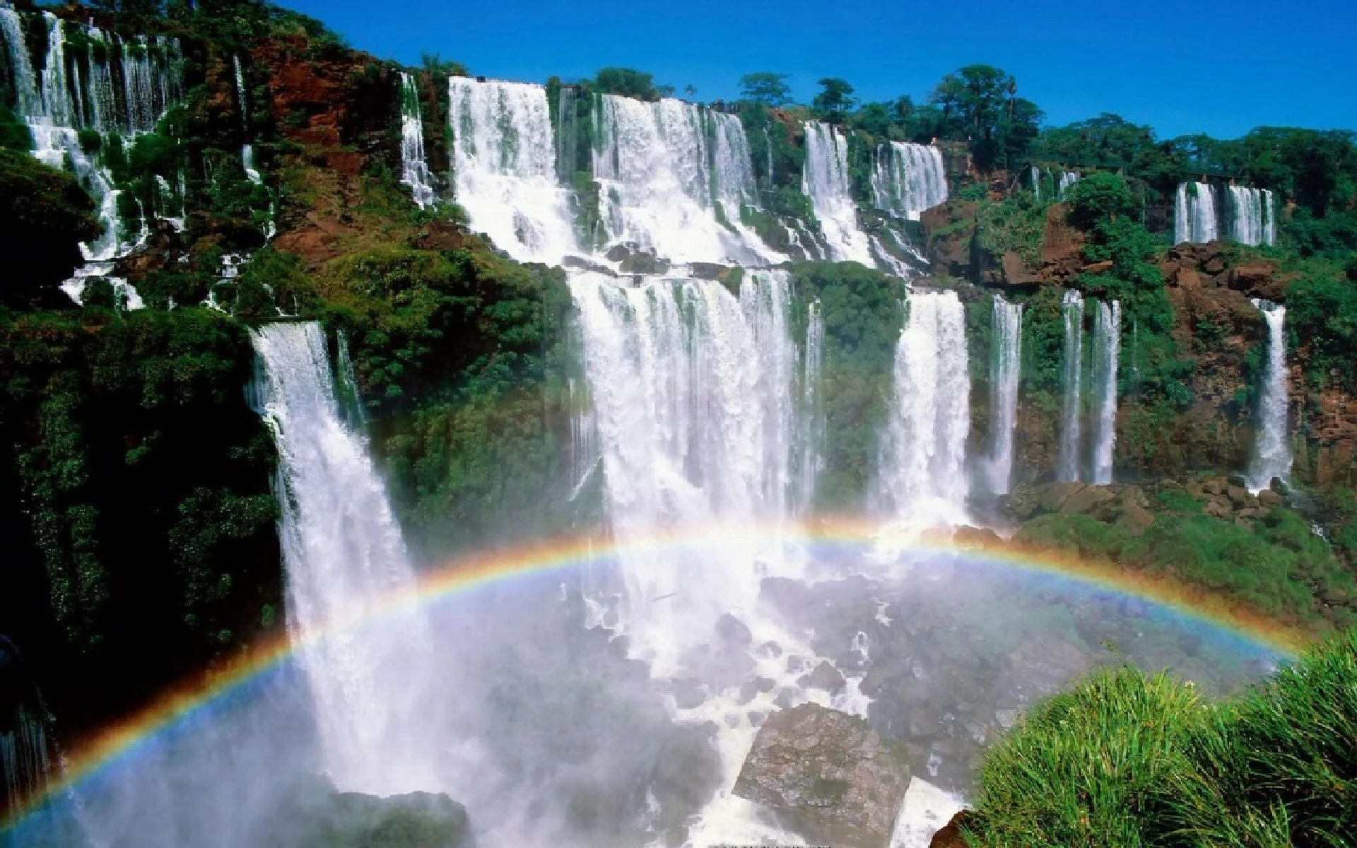 La belleza natural de las cataratas del Iguazú