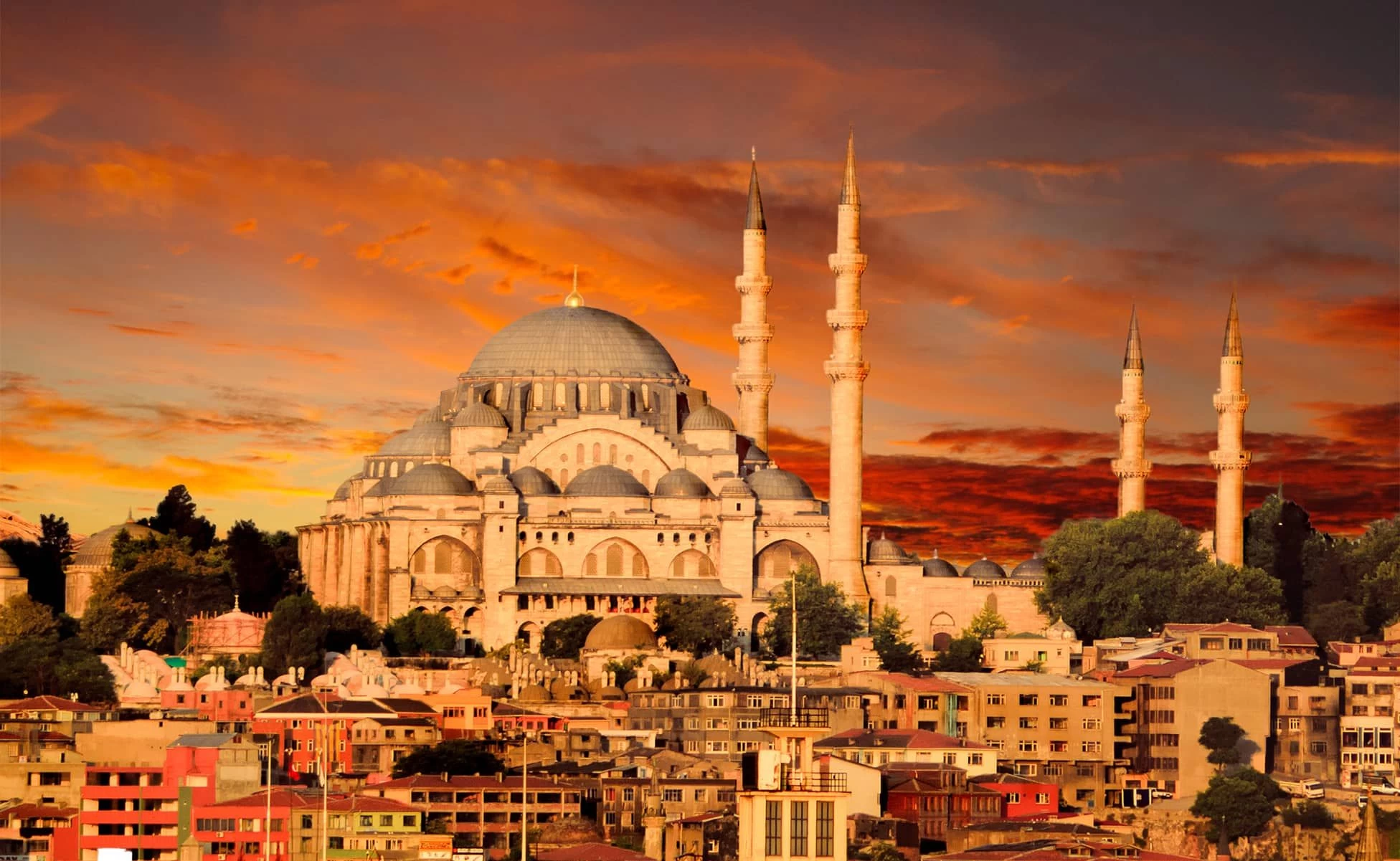 Explora la fascinante ciudad de Estambul