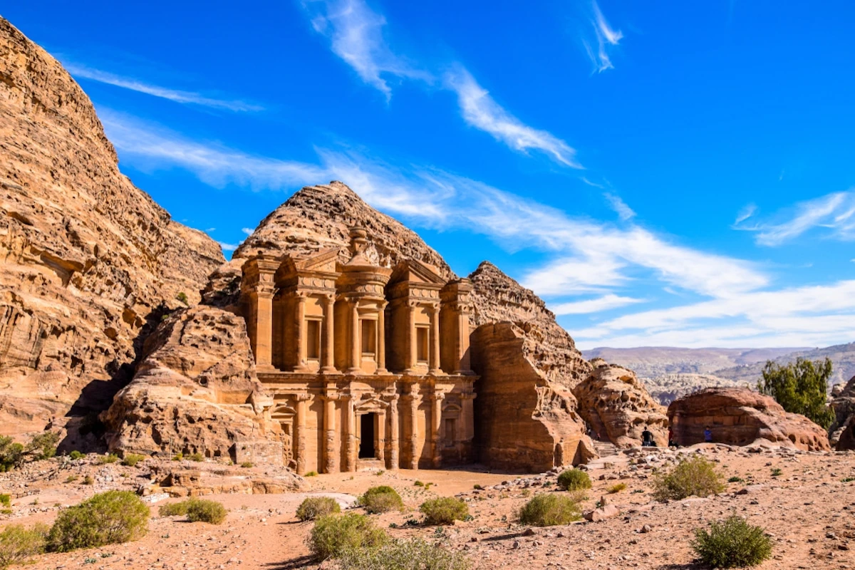 Descubre la fascinante Ciudad de Petra en Jordania