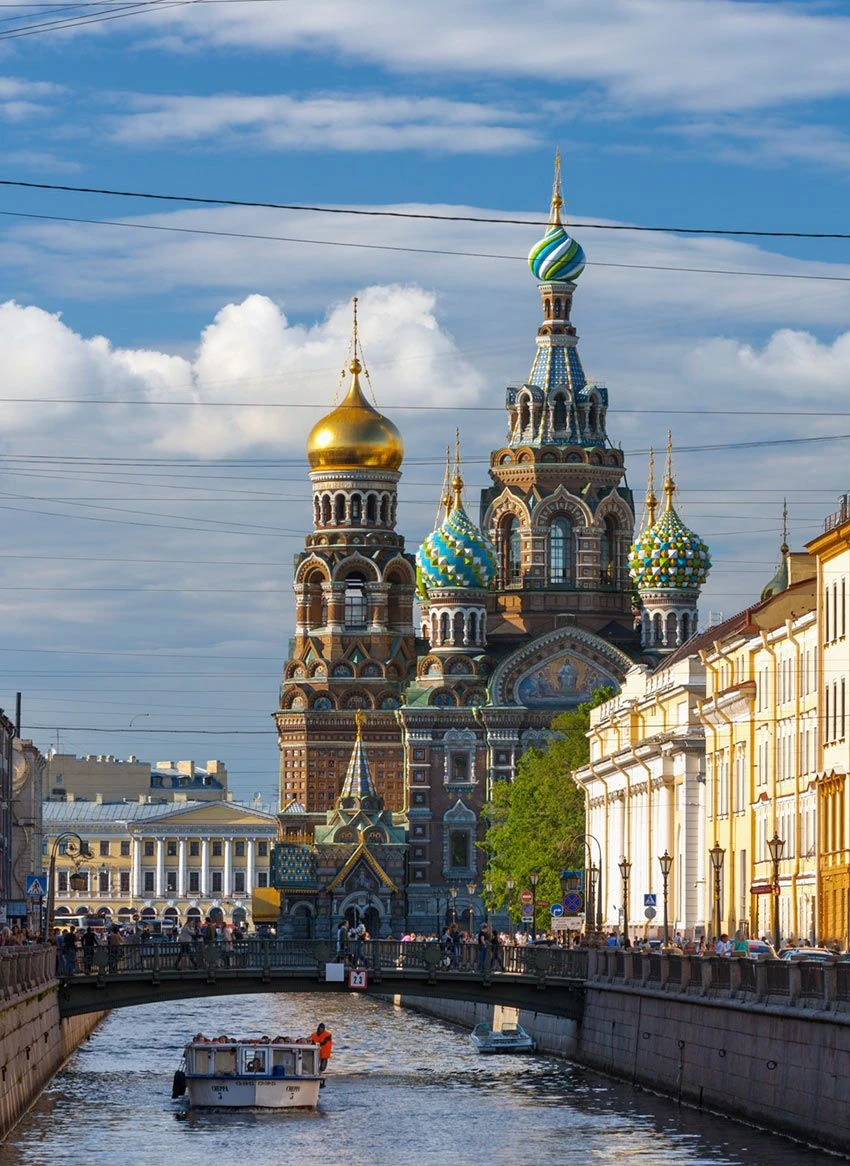 Descubriendo los encantos de San Petersburgo