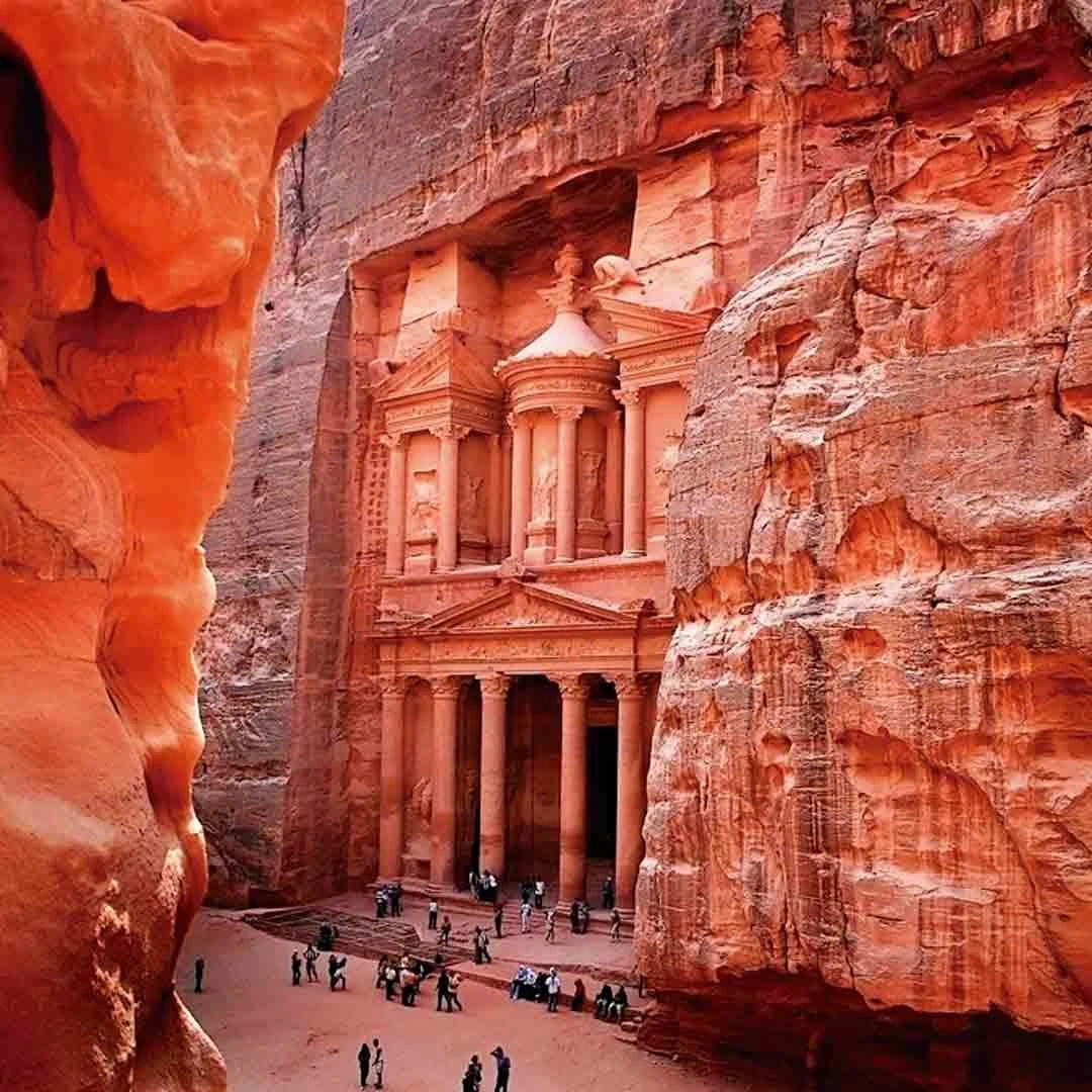 Descubre las maravillas de Petra en Jordania