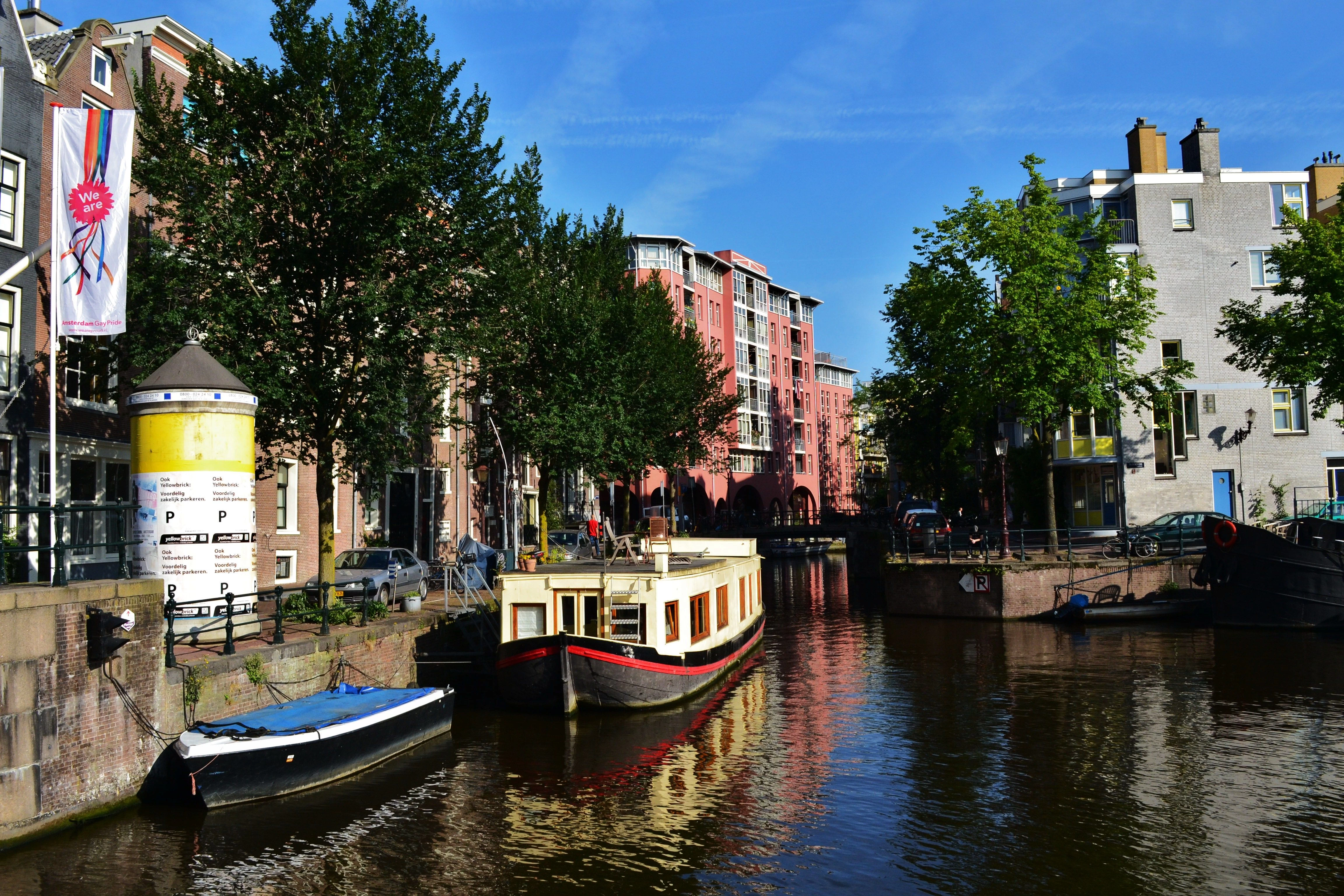 Descubre la mágica ciudad de Ámsterdam