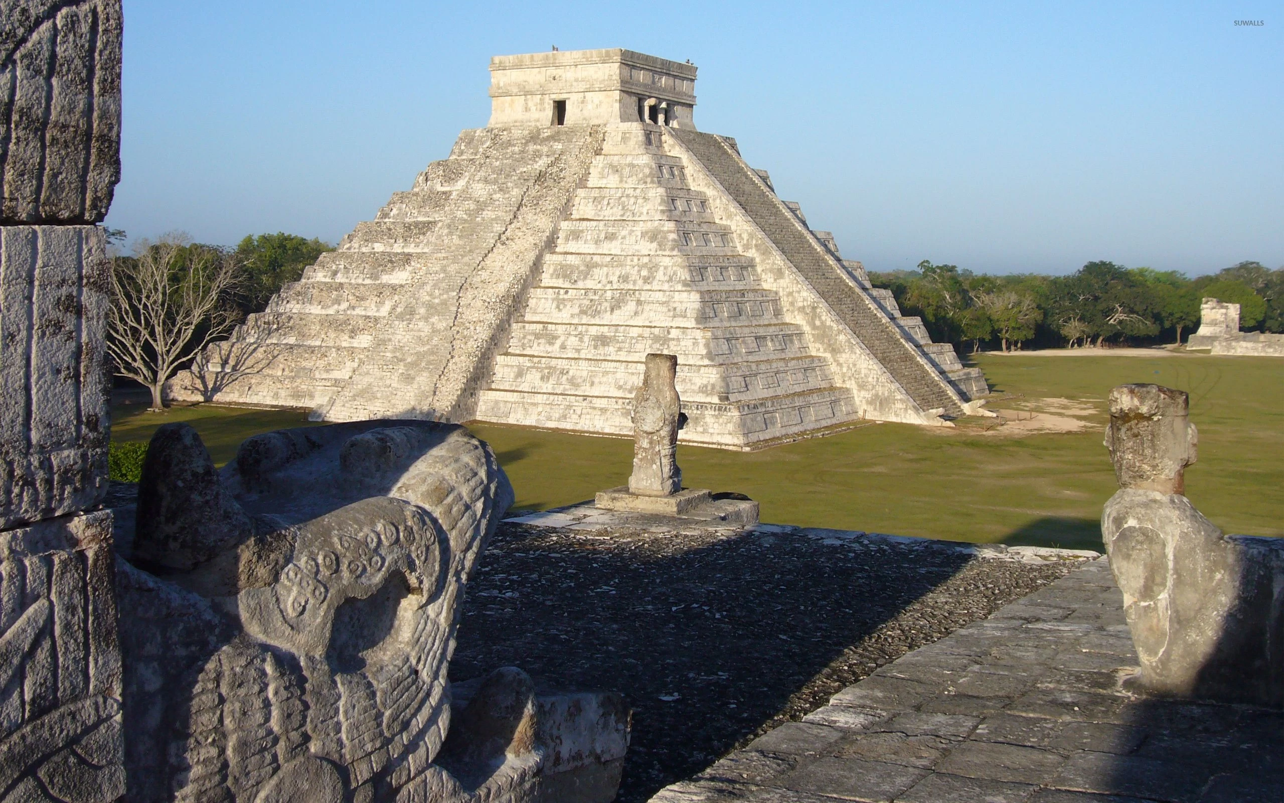 Explora las maravillas de Chichén Itzá