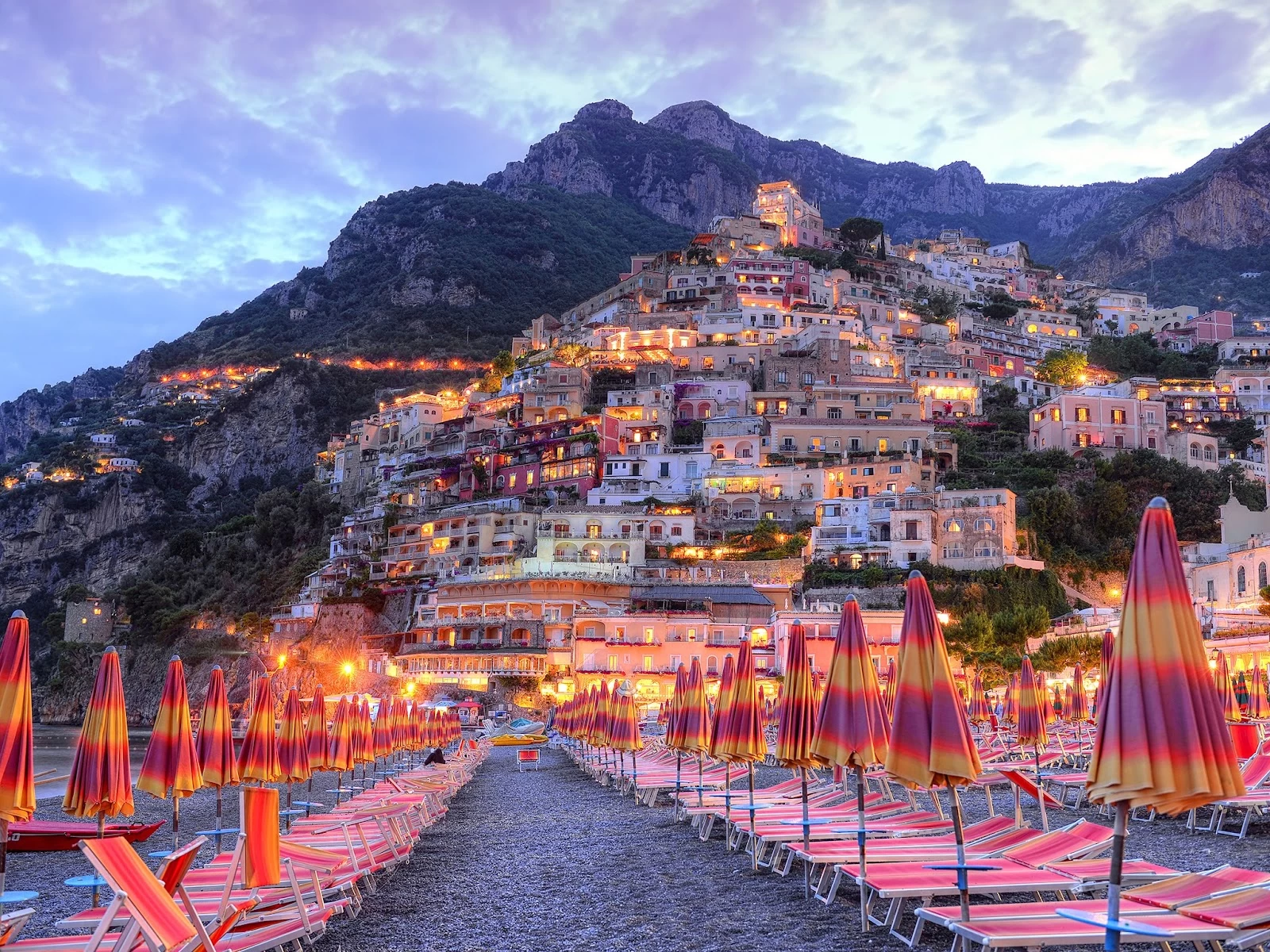 Descubre la magia de la Costa Amalfitana en Italia