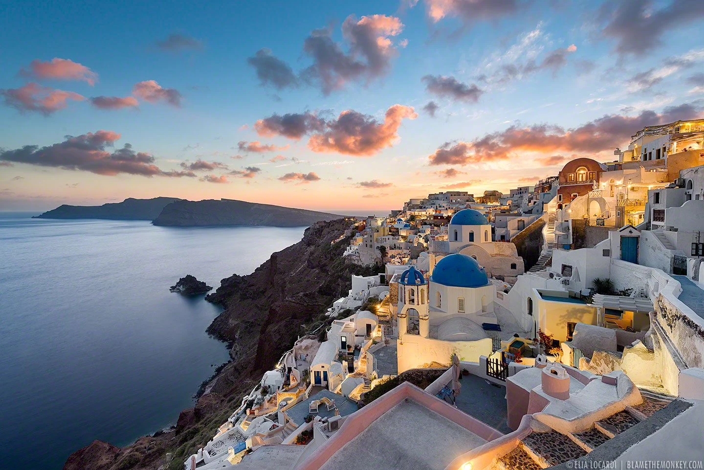 Descubre la belleza de Santorini