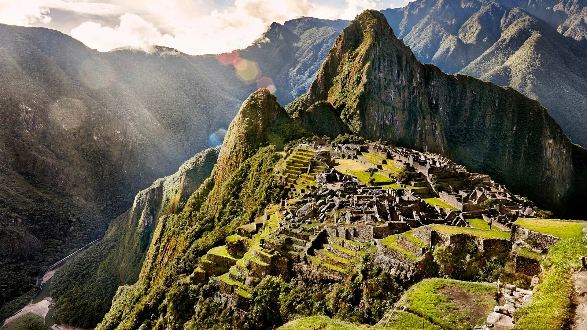 Descubre las maravillas de Machu Picchu en Perú