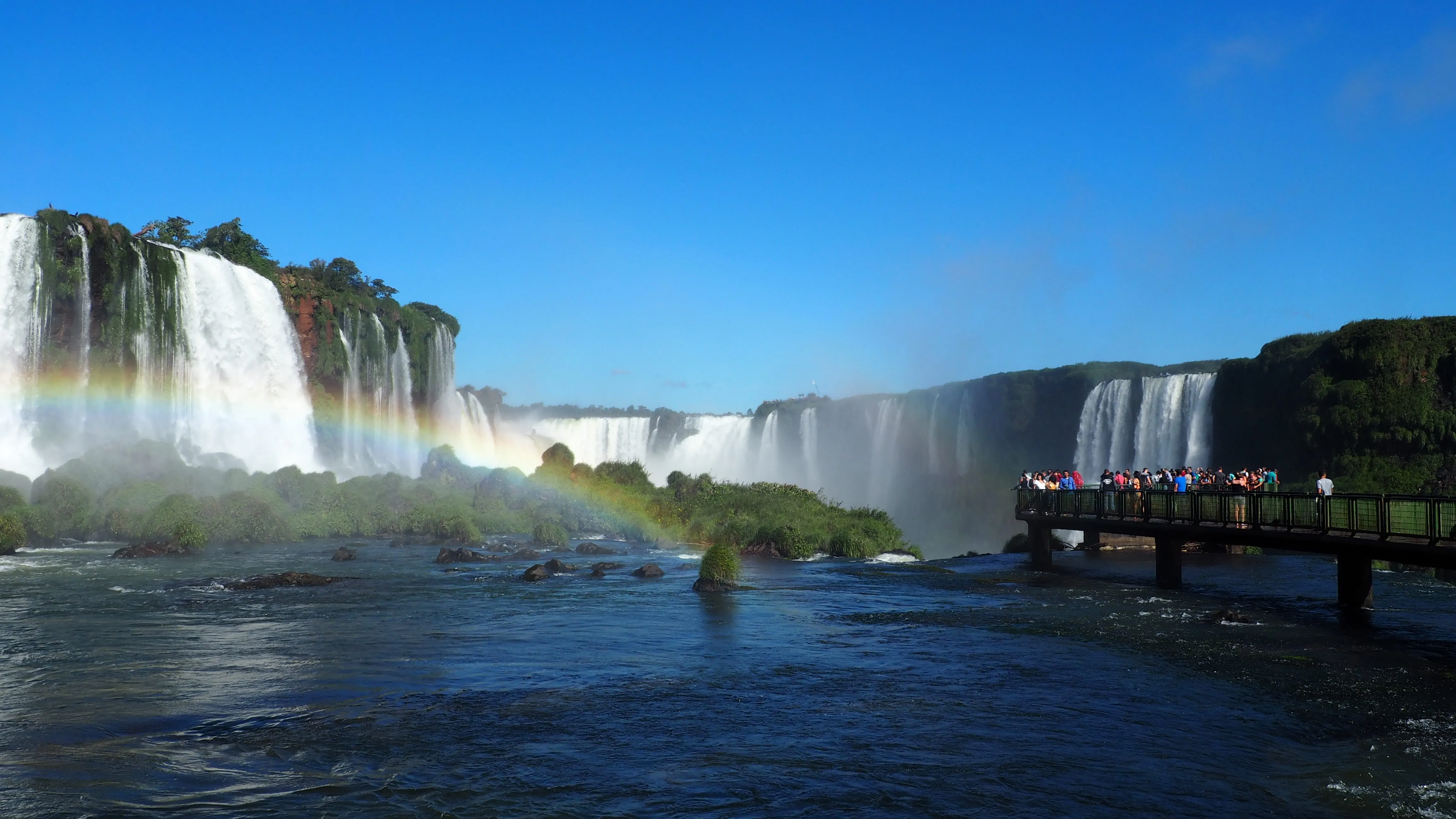 Descubre la magia de las Cataratas del Iguazú