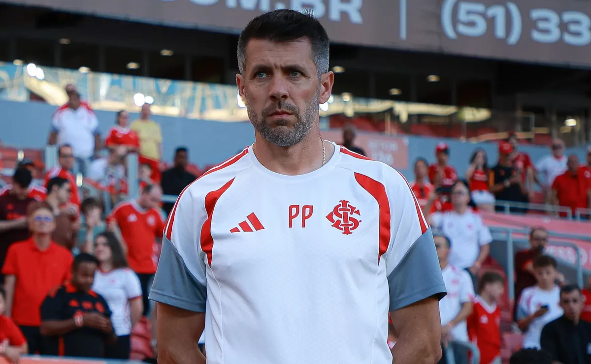 El Internacional vs Chapecoense: ¿Cómo Pezzolano puede ganar? Un análisis estratégico con IA