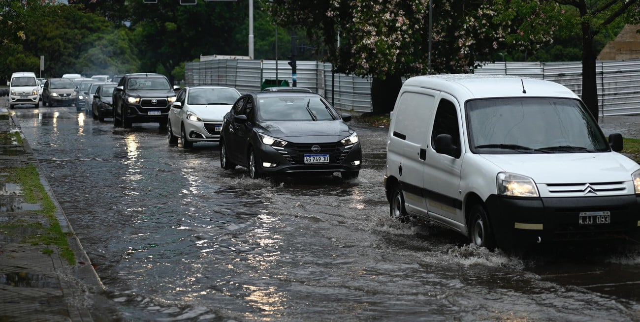 ¿Cómo prepararse ante las tormentas en Rosario? Claves para vivir en seguridad en el corazón de la provincia